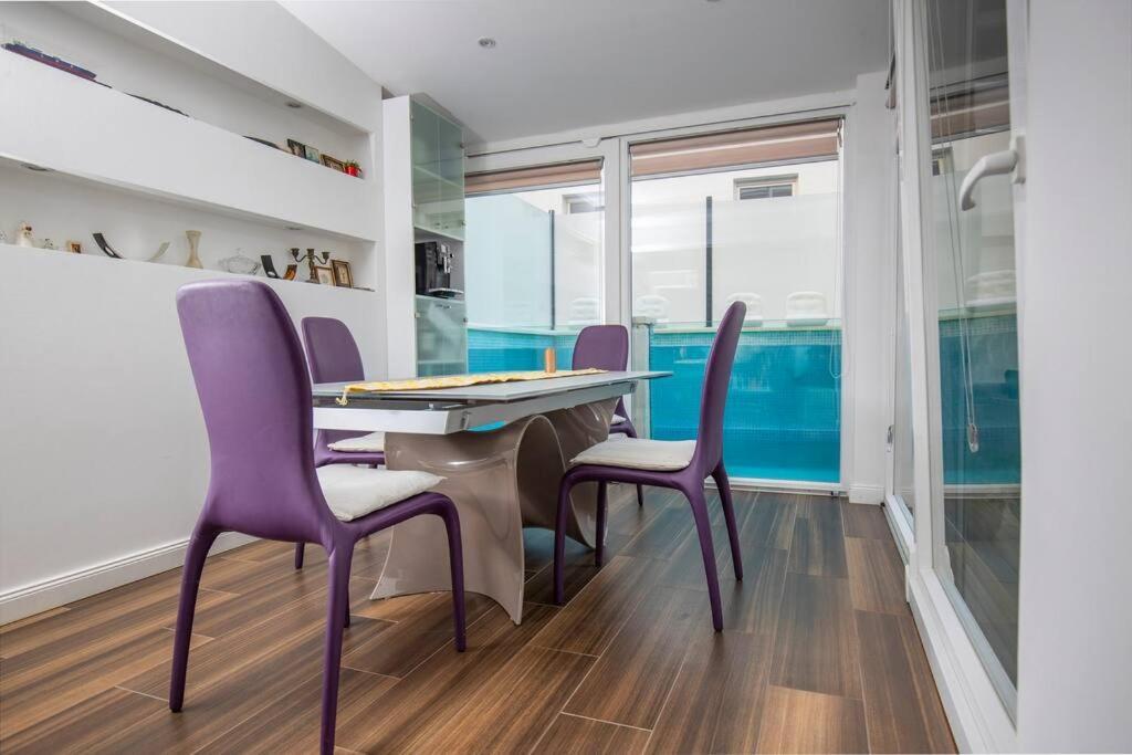 Luxury Apartment Martinis With Pool Σπλιτ Εξωτερικό φωτογραφία